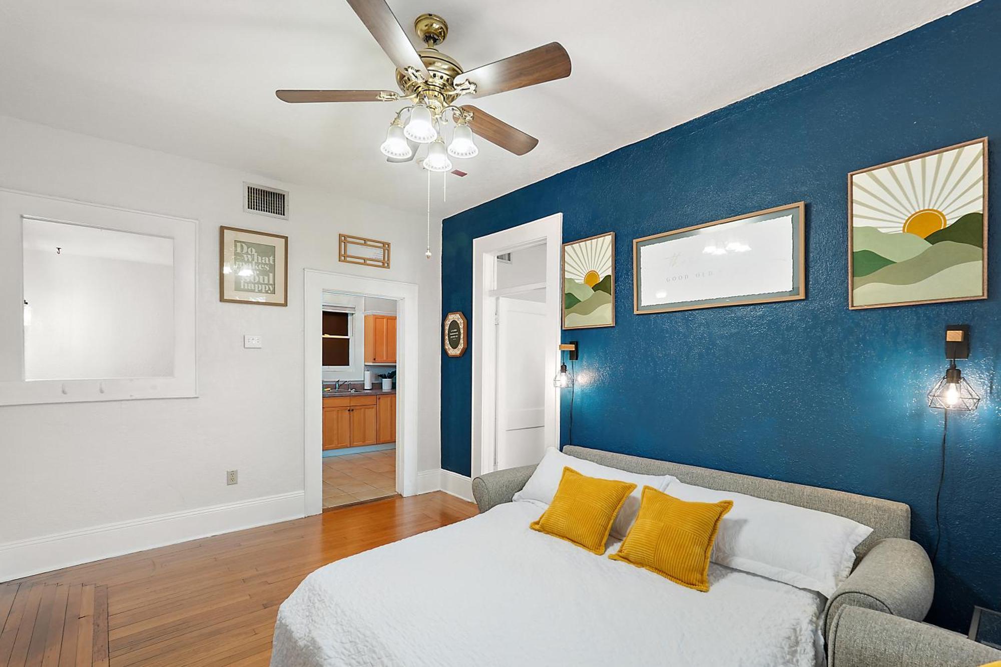 Downtown Den-King Bed~Heart Of Eustis~Queen Sleeper~Upstairs~Bright & Happy מראה חיצוני תמונה